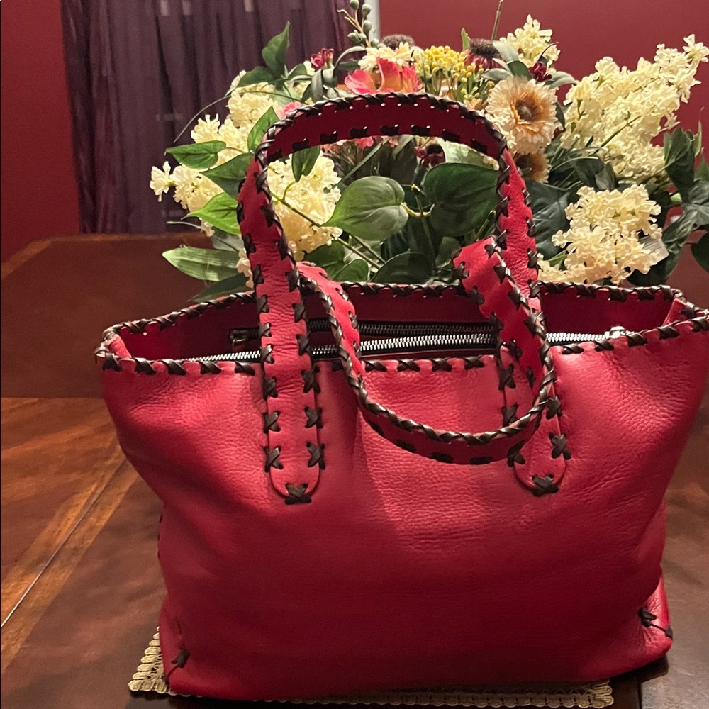 Randell Dodge Red Leather Tote Bag from Italy 
Good use condition
